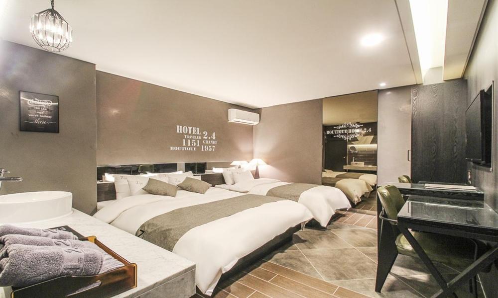 Hotel 2.4 Seoul Ruang foto