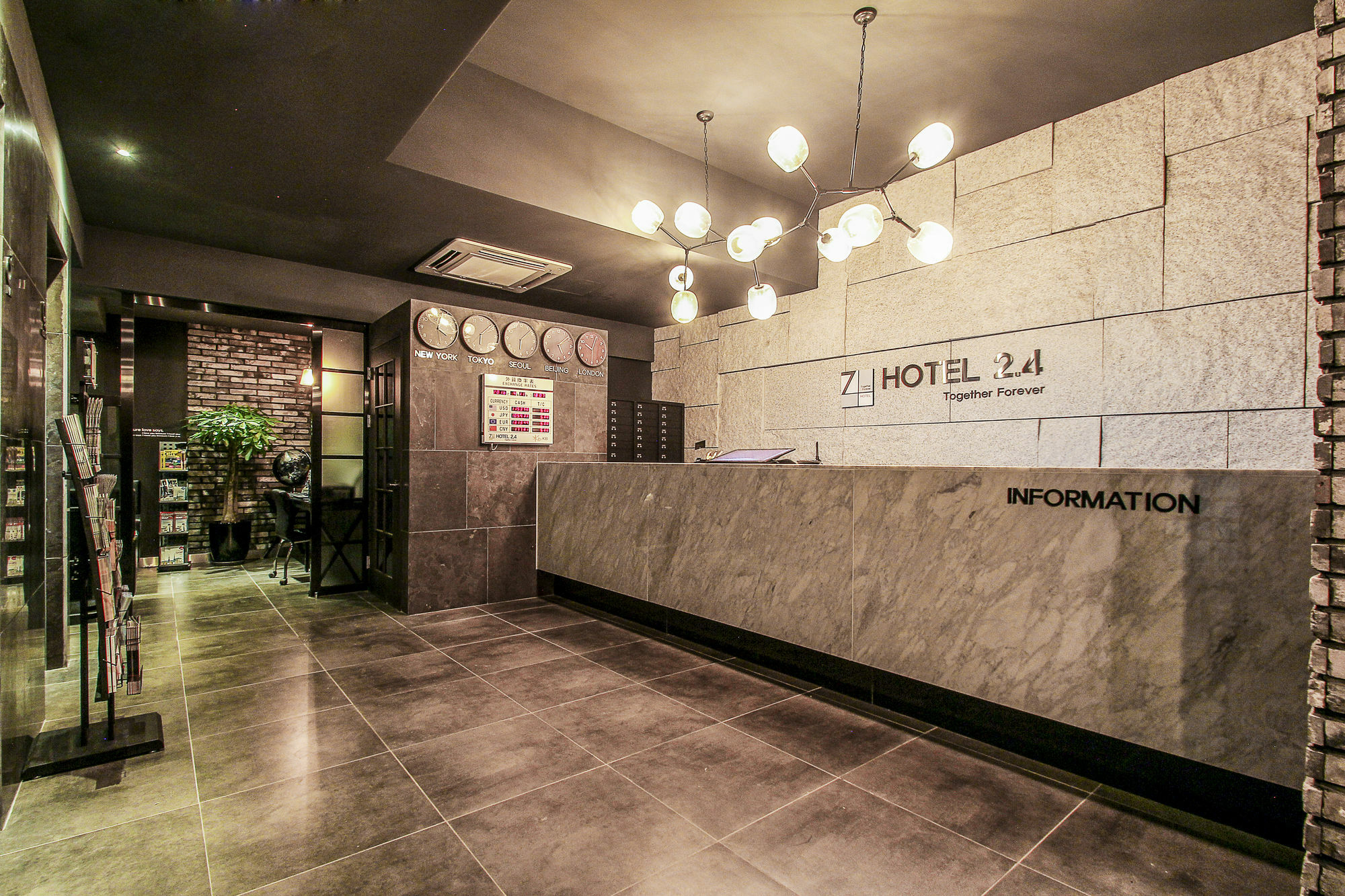 Hotel 2.4 Seoul Bagian luar foto